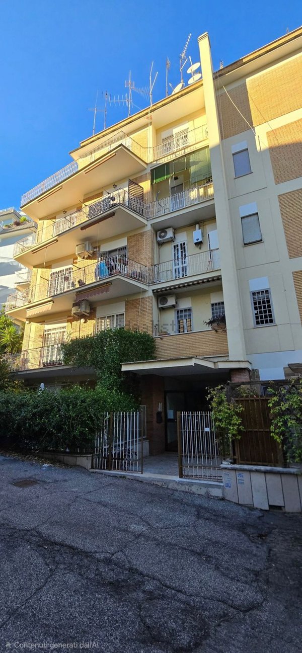 appartamento in vendita a Roma in zona Monte Sacro/Talenti