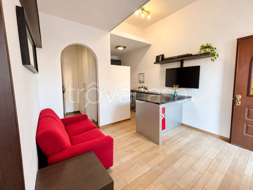 appartamento in vendita a Roma in zona Acilia