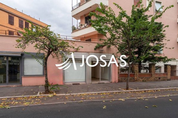 appartamento in vendita a Roma in zona Gianicolense