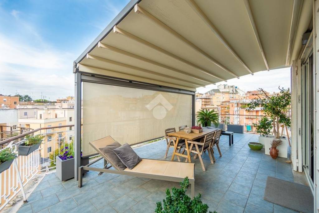 appartamento in vendita a Roma in zona Monte Sacro/Talenti