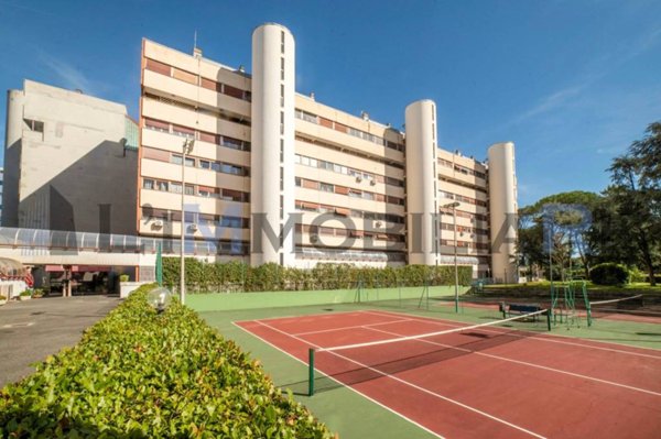 appartamento in vendita a Roma in zona Ardeatino