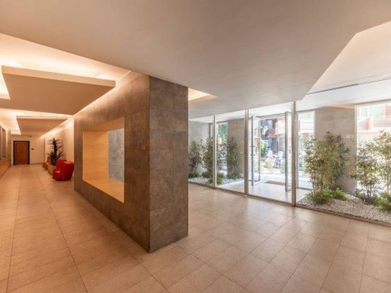 appartamento in vendita a Roma in zona Appio Latino