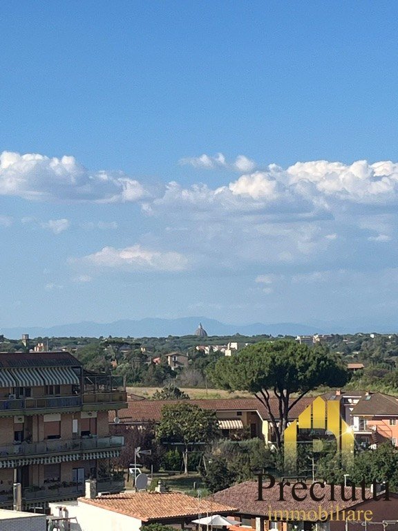 appartamento in vendita a Roma in zona Corviale