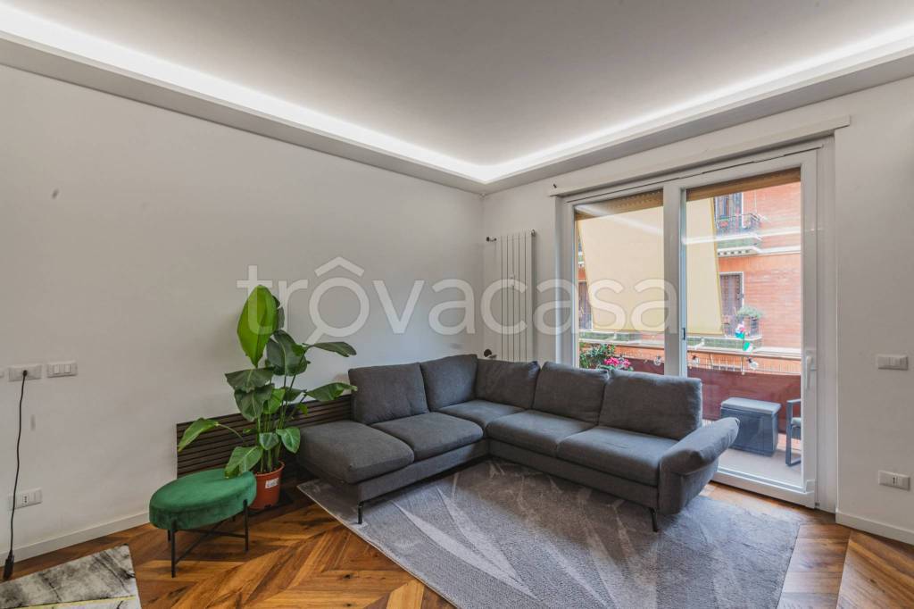 appartamento in vendita a Roma in zona Gianicolense