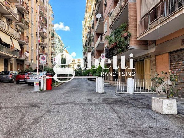 casa indipendente in vendita a Roma in zona Collatino