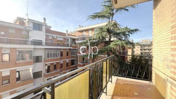 appartamento in vendita a Roma in zona Gianicolense