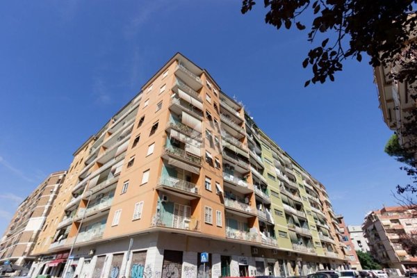 appartamento in vendita a Roma in zona Prenestino-Centocelle