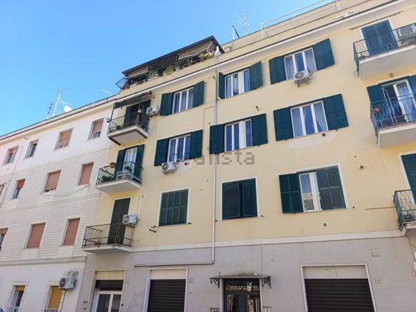 appartamento in vendita a Roma in zona Prenestino-Labicano