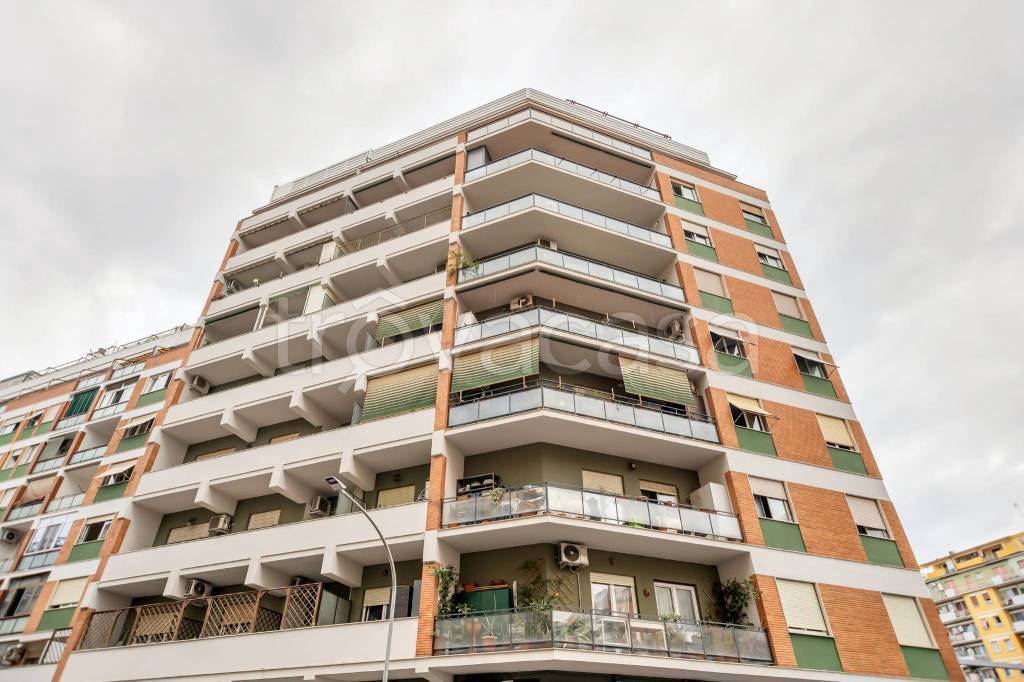 appartamento in vendita a Roma in zona Pietralata
