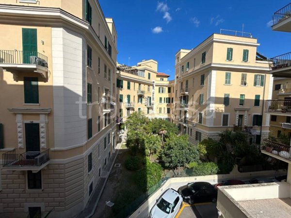 appartamento in vendita a Roma in zona Ostia