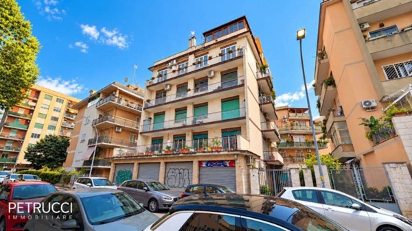 appartamento in vendita a Roma in zona Tuscolano