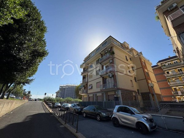 appartamento in vendita a Roma in zona Portuense