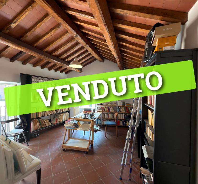 appartamento in vendita a Roma in zona Trastevere