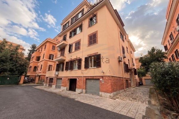 appartamento in vendita a Roma in zona Aurelio
