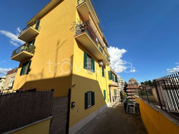 appartamento in vendita a Roma in zona Primavalle