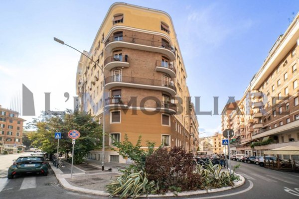 appartamento in vendita a Roma in zona Tuscolano