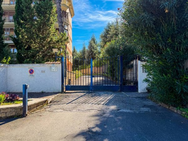 appartamento in vendita a Roma in zona Monte Sacro/Talenti