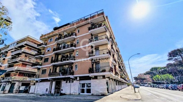 appartamento in vendita a Roma in zona Ostia