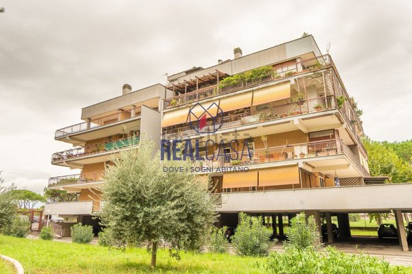 appartamento in vendita a Roma in zona Settecamini