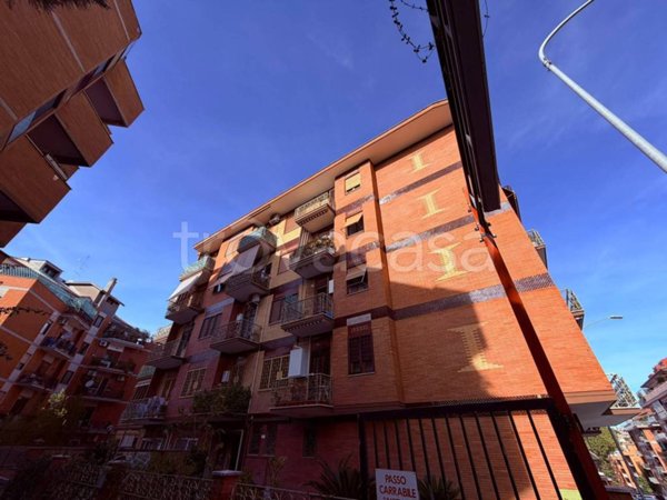 appartamento in vendita a Roma in zona Gianicolense