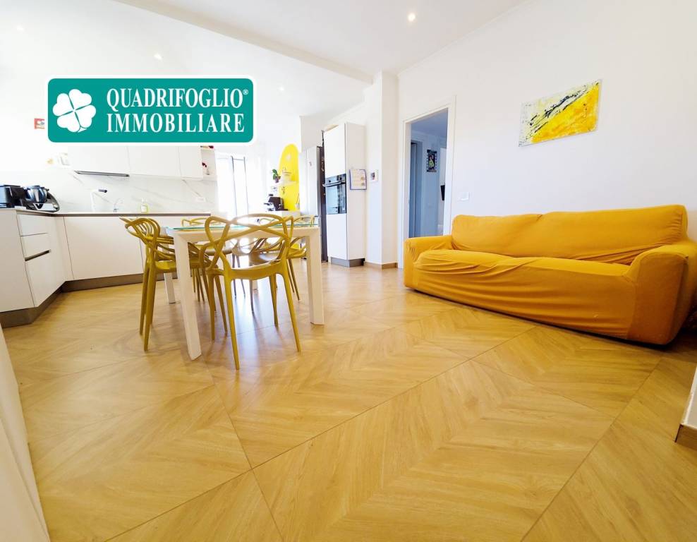 appartamento in vendita a Roma in zona Ostia