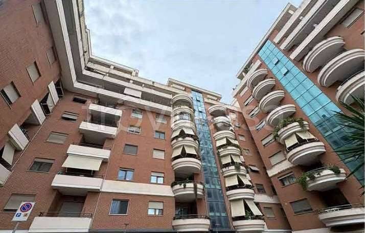 appartamento in vendita a Roma in zona Acilia