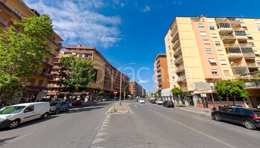appartamento in vendita a Roma in zona Ponte Mammolo