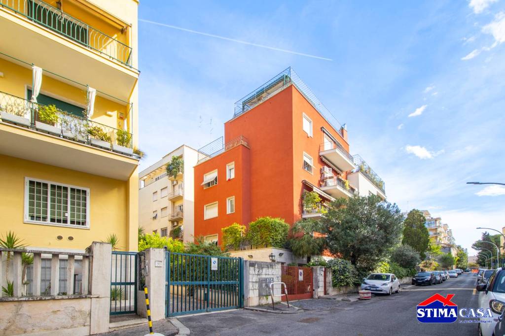 appartamento in vendita a Roma in zona Parioli