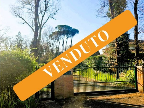 casa indipendente in vendita a Roma in zona Olgiata