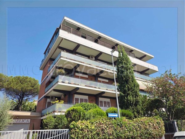 appartamento in vendita a Roma in zona Primavalle