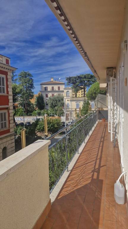 appartamento in vendita a Roma in zona Nomentano