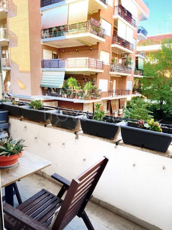 appartamento in vendita a Roma in zona Monte Sacro/Talenti