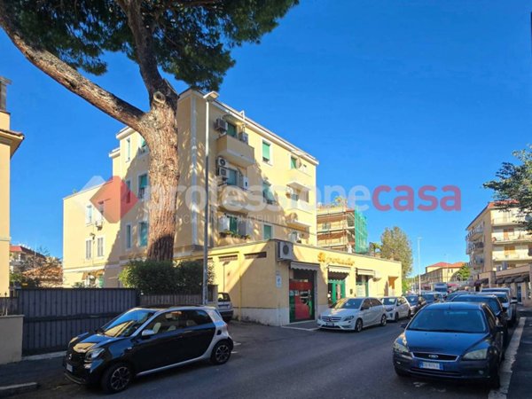 appartamento in vendita a Roma in zona La Pisana