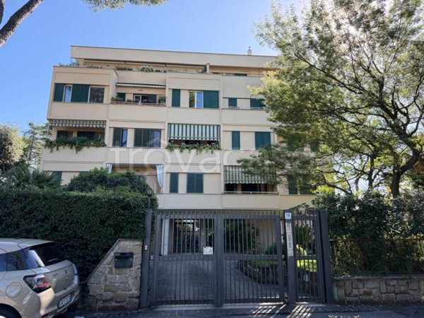 appartamento in vendita a Roma in zona EUR
