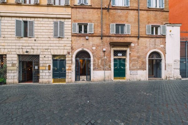 appartamento in vendita a Roma in zona Rione di Ponte