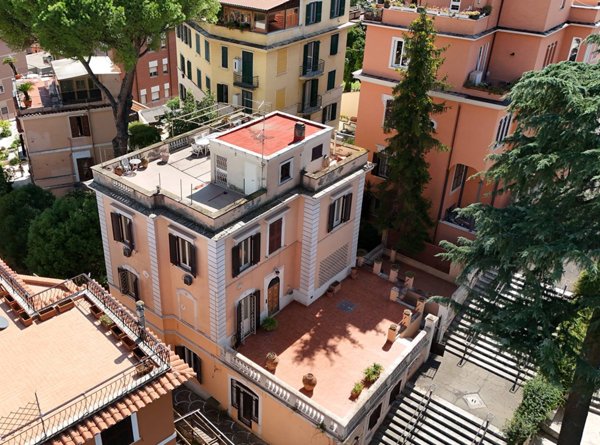 casa indipendente in vendita a Roma in zona Gianicolense