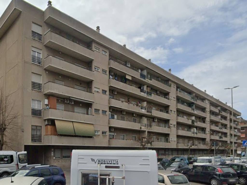 appartamento in vendita a Roma in zona Ostia