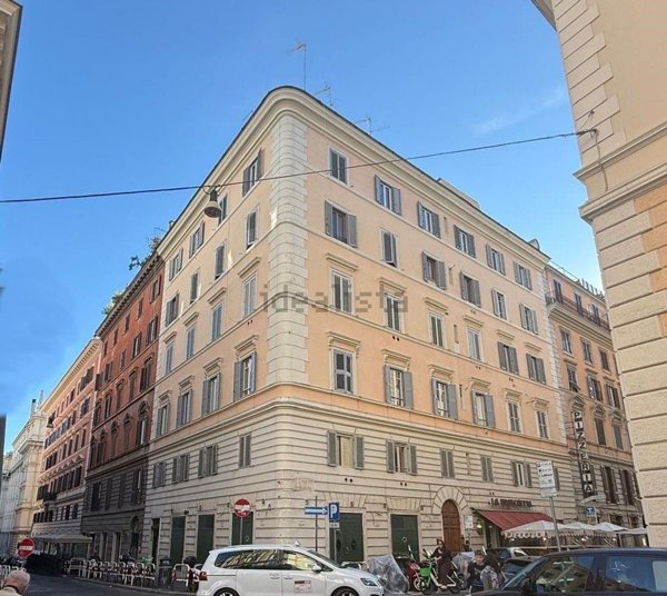 appartamento in vendita a Roma in zona Ludovisi/Sallustiano