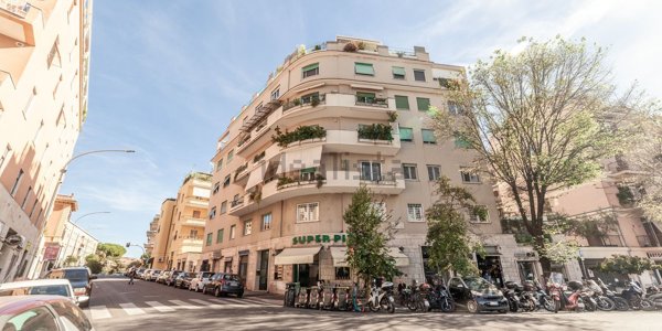 appartamento in vendita a Roma in zona Gianicolense