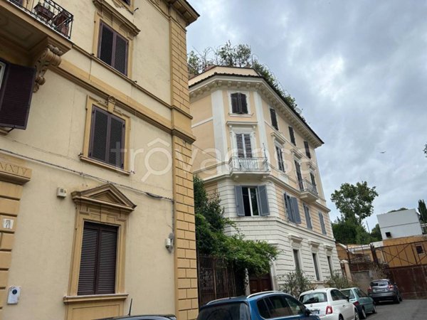 appartamento in vendita a Roma in zona Esquilino