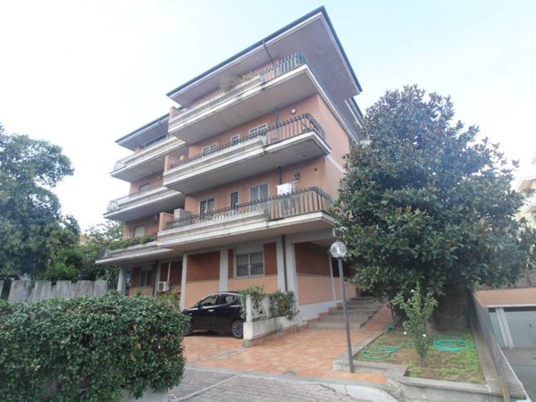 appartamento in vendita a Roma in zona Alessandrino
