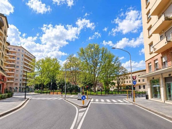 appartamento in vendita a Roma in zona Nomentano