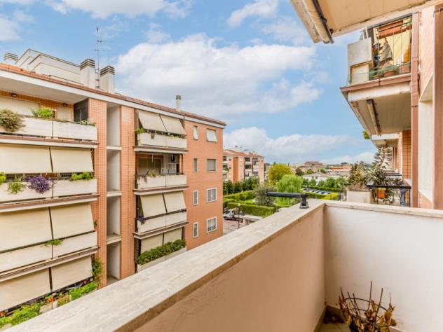 appartamento in vendita a Roma in zona Casal Palocco