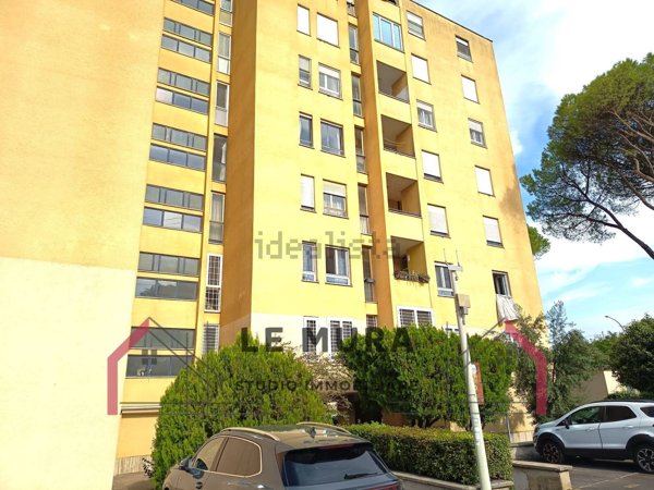 appartamento in vendita a Roma in zona Appio Claudio