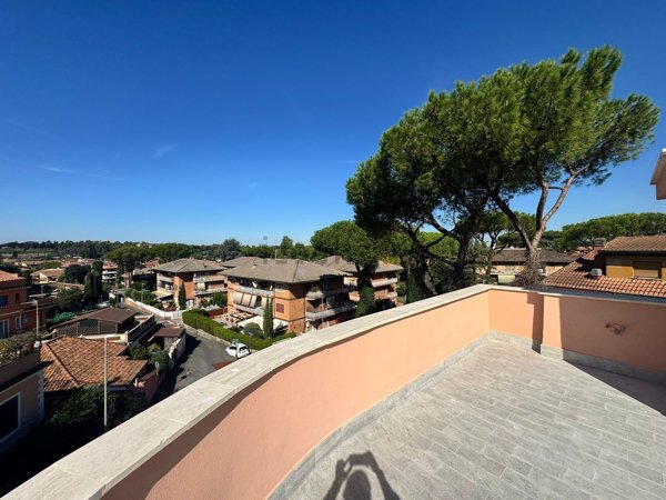 appartamento in vendita a Roma in zona Appio Pignatelli