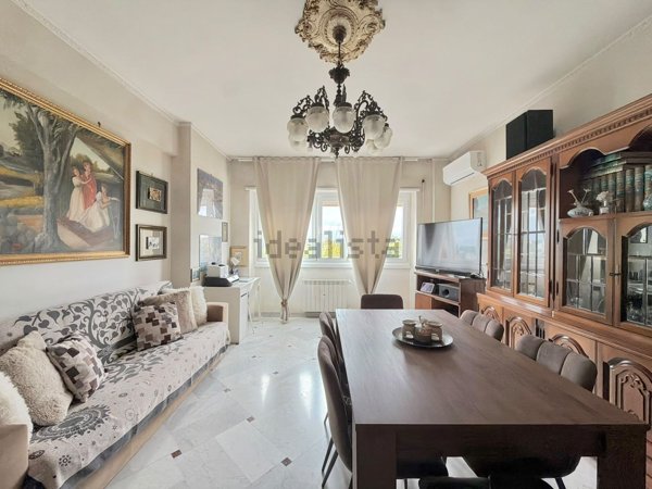 appartamento in vendita a Roma in zona Prenestino-Labicano