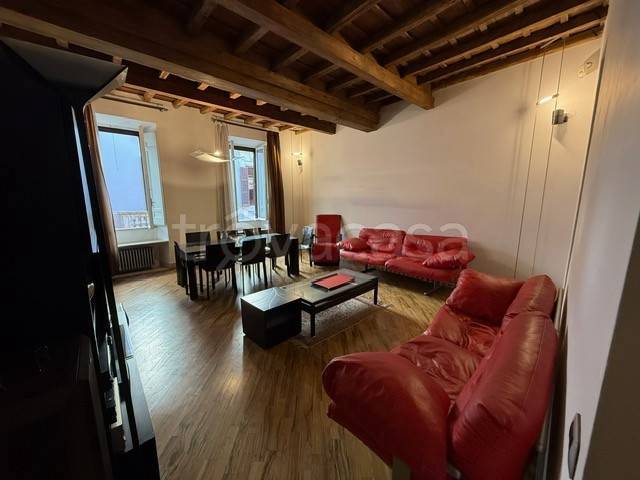 appartamento in vendita a Roma in zona Rione di Ponte