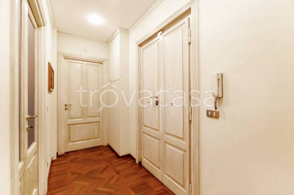 ufficio in vendita a Roma in zona Nomentano