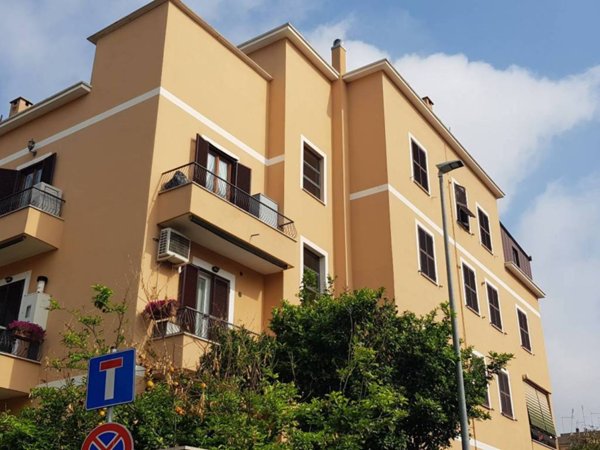 appartamento in vendita a Roma in zona La Pisana