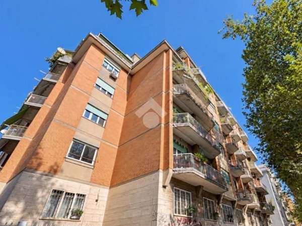 appartamento in vendita a Roma in zona Portuense
